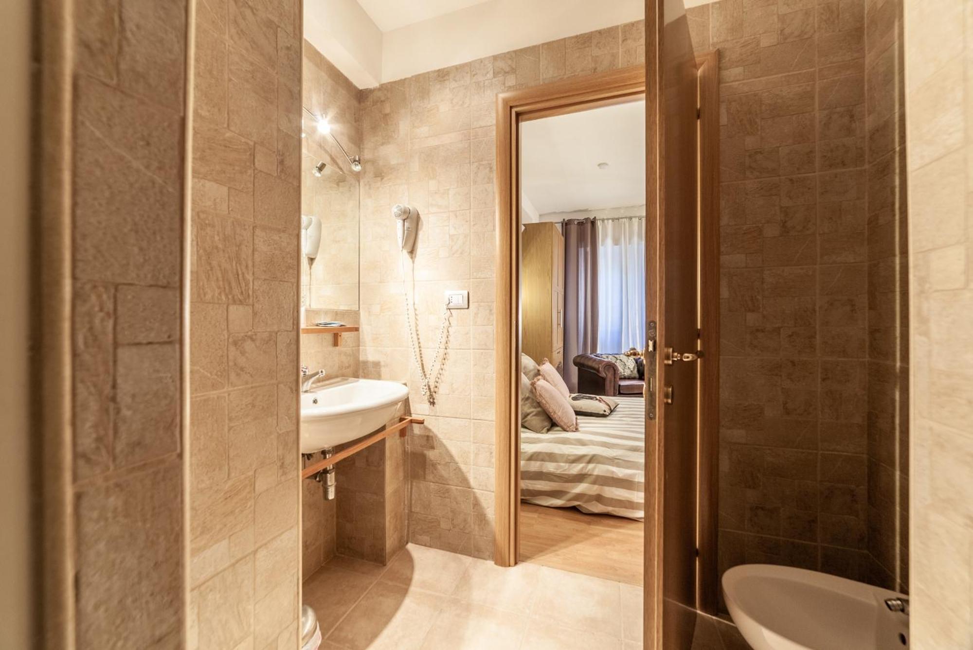Ubaldi Luxury Rooms Roma Ngoại thất bức ảnh